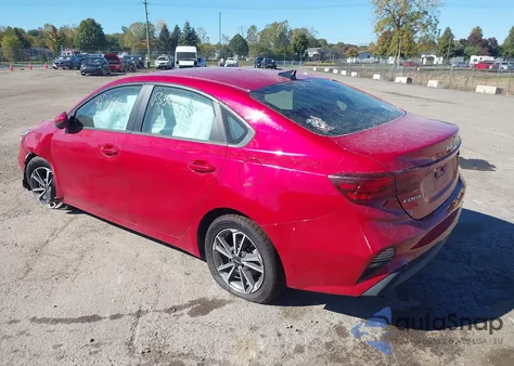 2023 Kia Forte Lxs z USA, uszkodzony, nr VIN 3KPF24AD0PE583507